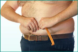 L'obésité d'un homme est l'une des causes de problèmes de puissance